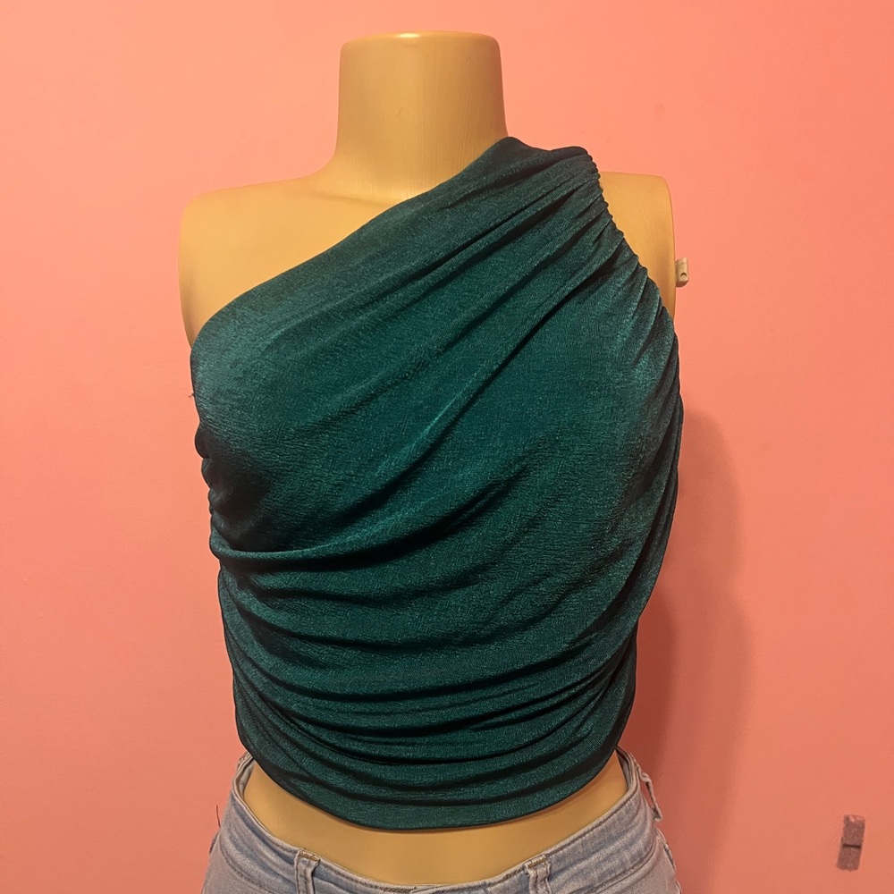 Elegant Green One-Shoulder Top